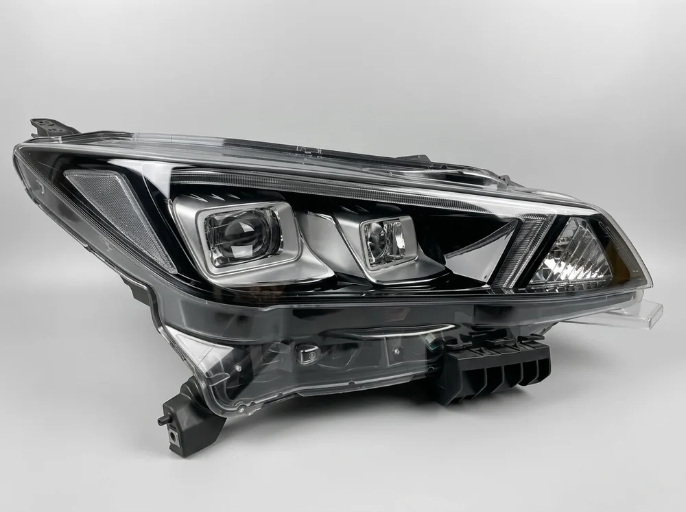 Nissan Leaf ZE1 LED fényszóró Ichikoh
